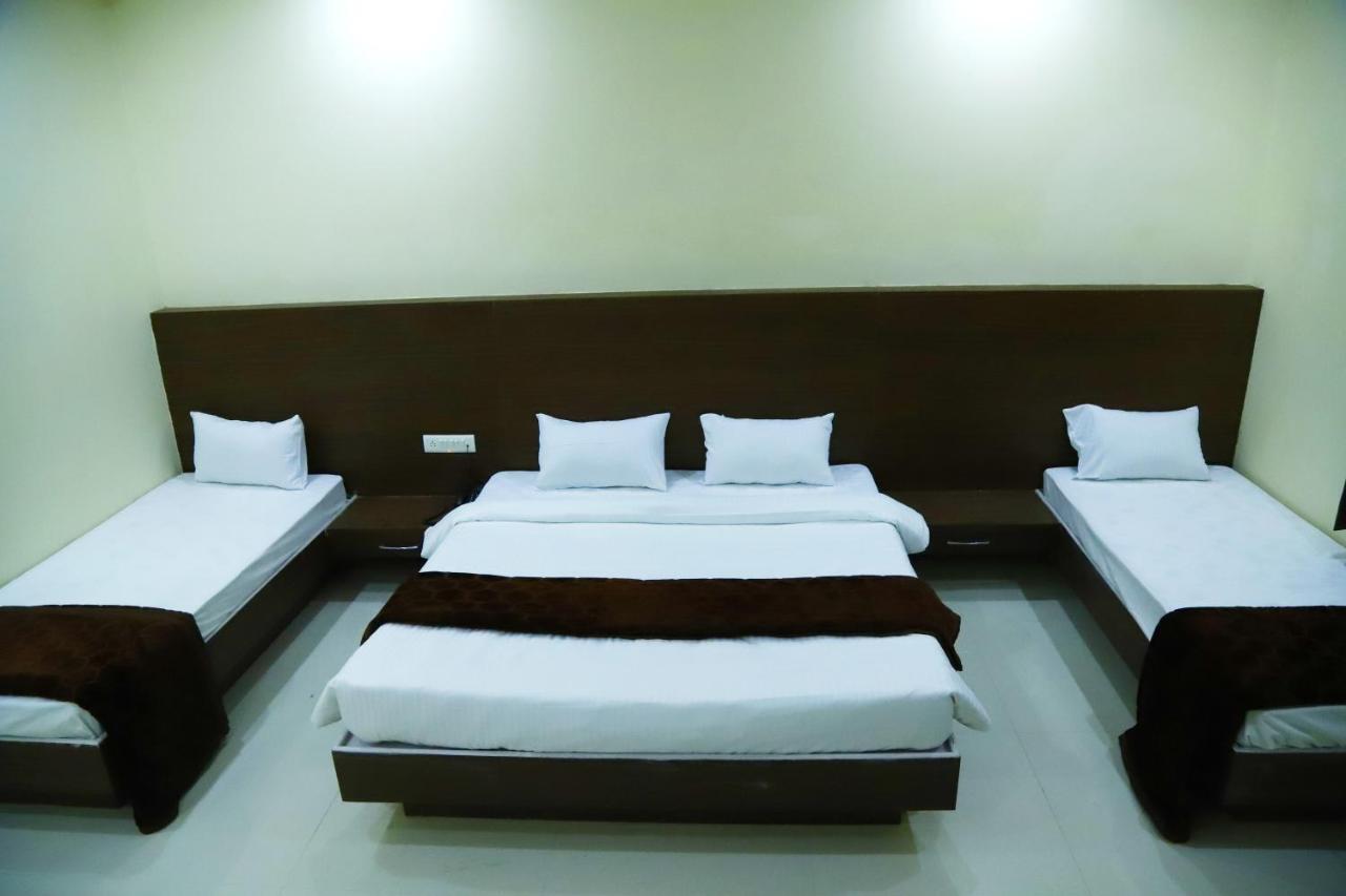 Kanha Hotel And Resort Chittorgarh Exterior foto